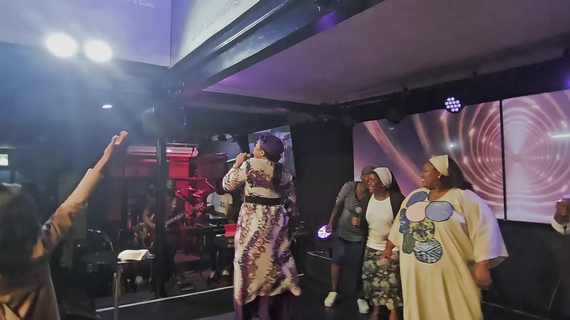 @funkepraise
