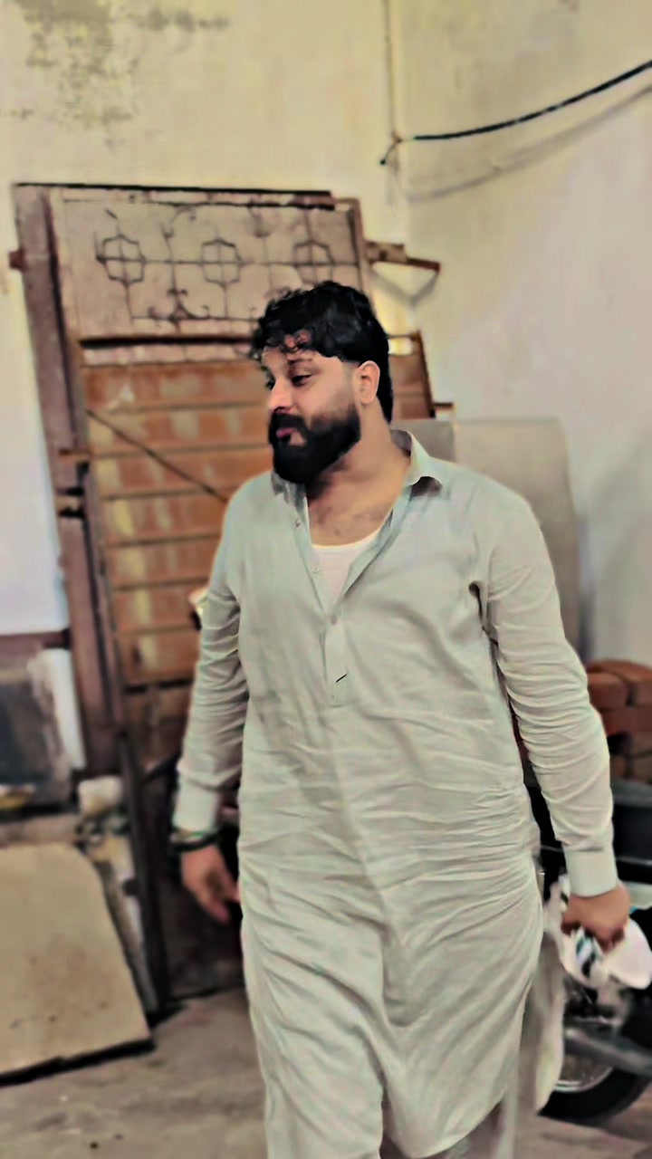 @👑 CH BALA GUJJAR 👑