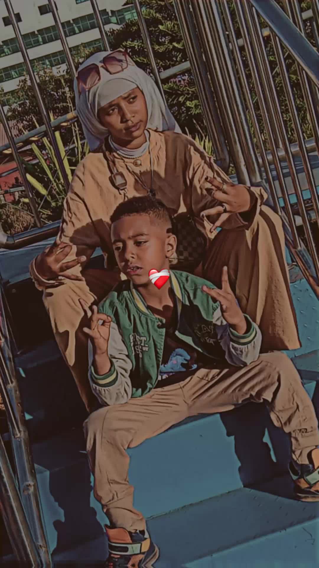 @Ěmûțî🍫🧸