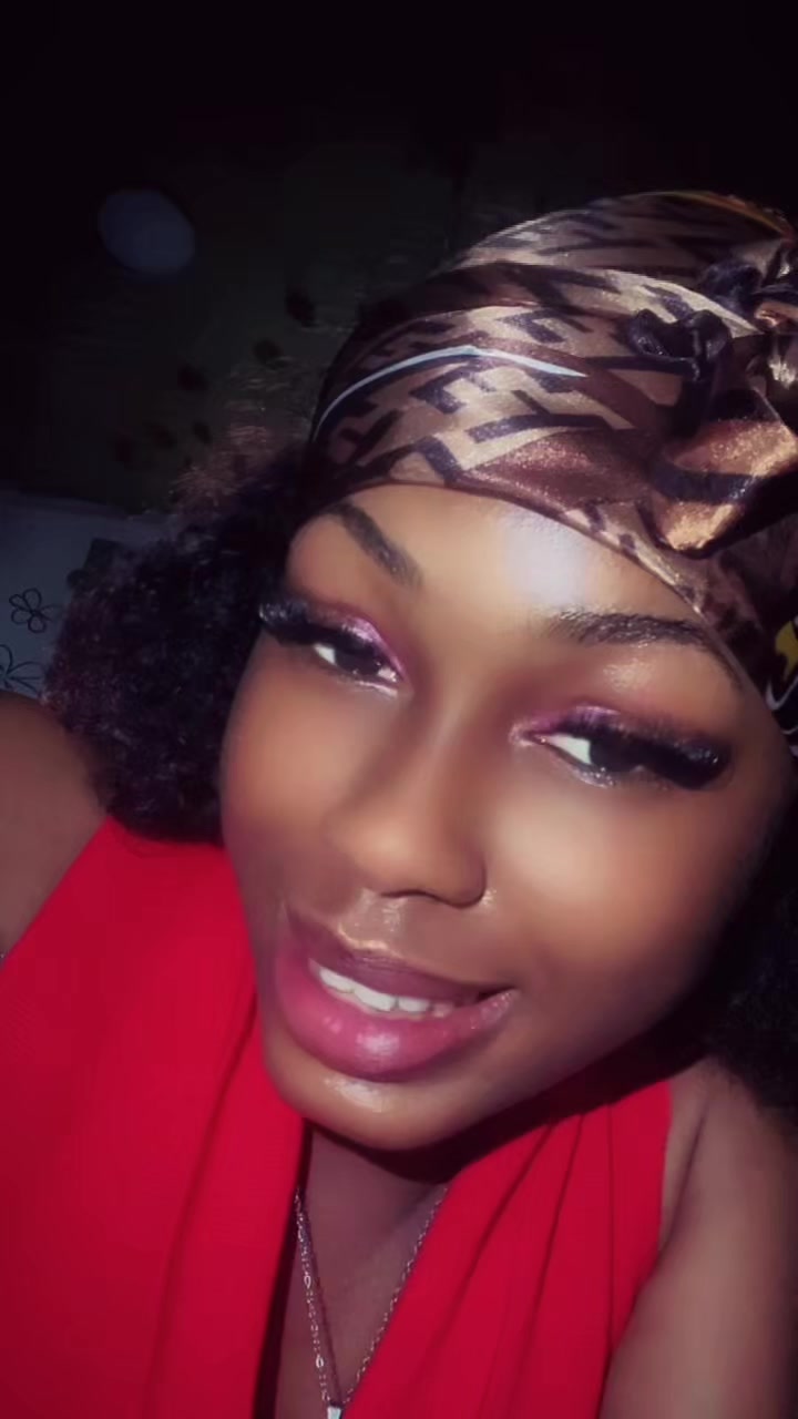 @Phayvour💋