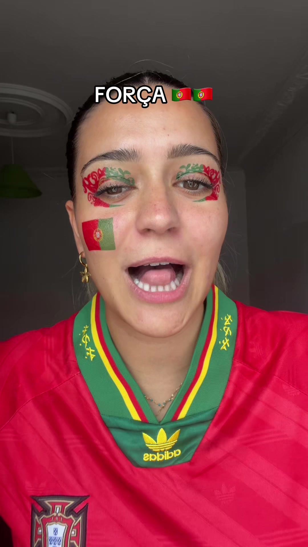 @cadiasousaa