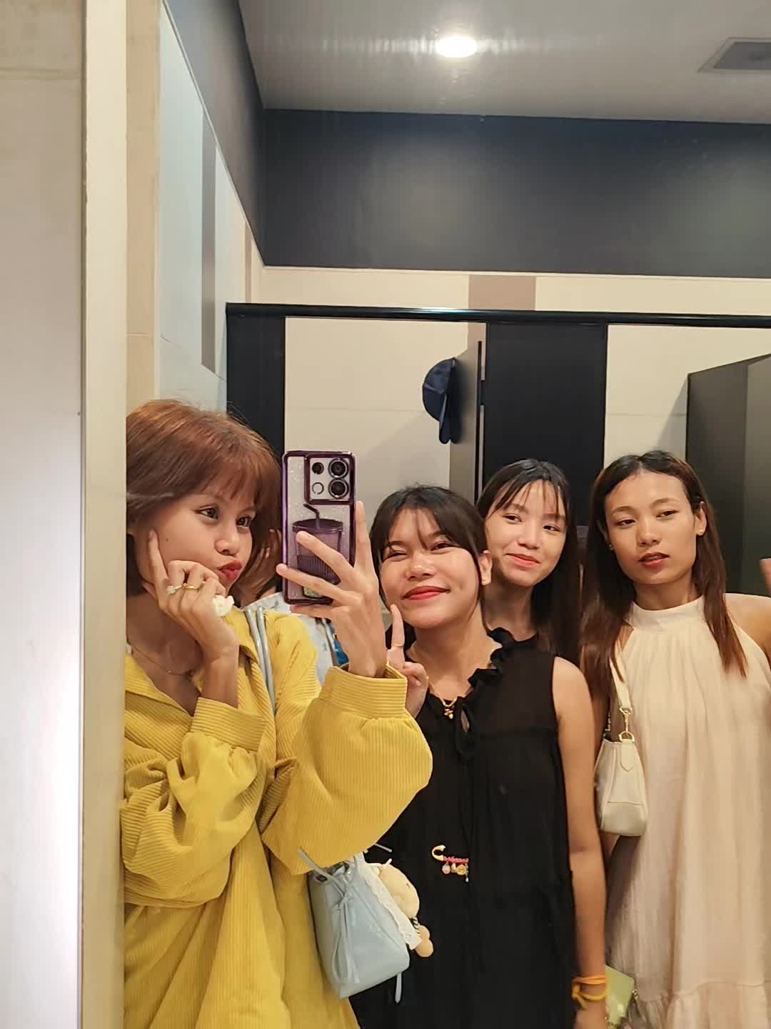 @๐ธ'๐ ๐๐๐ ๐๐ก๐ฐ๐ ๐๐ข๐งโ