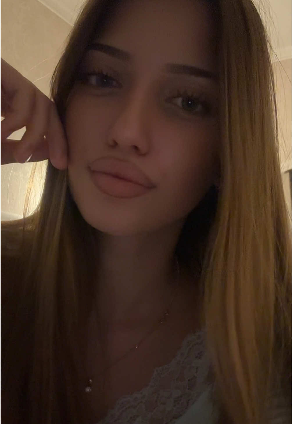 @eveelyaaa