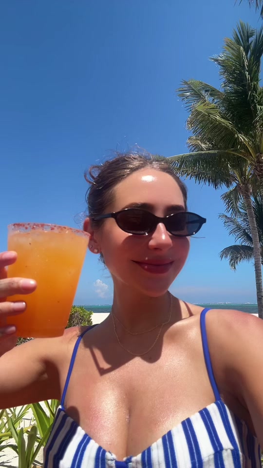 @Sloanecoe