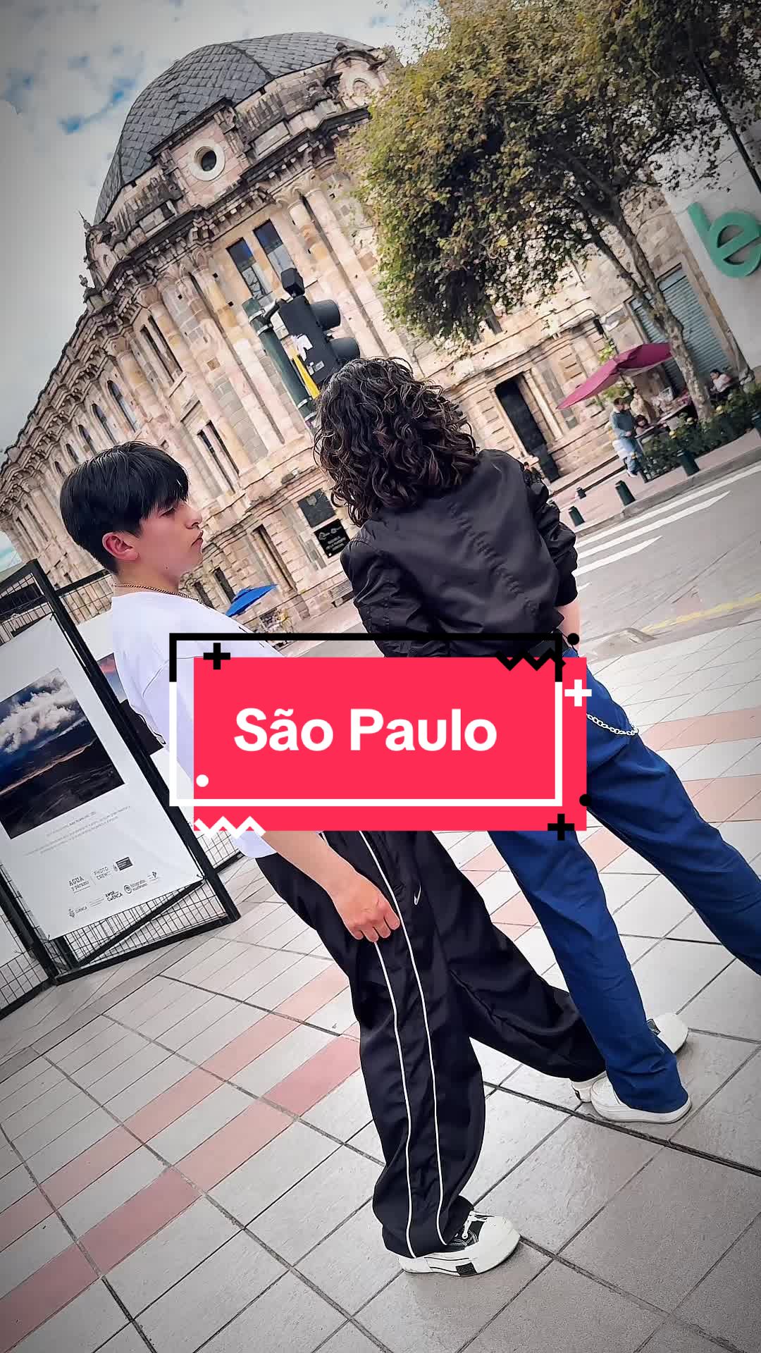 @𝔸ℕ𝔻𝔼ℝ𝕊𝕆ℕ  🐼