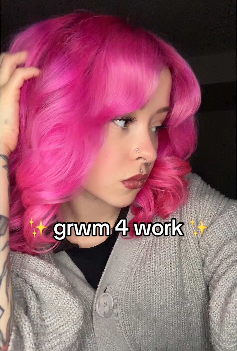 @laur.irl