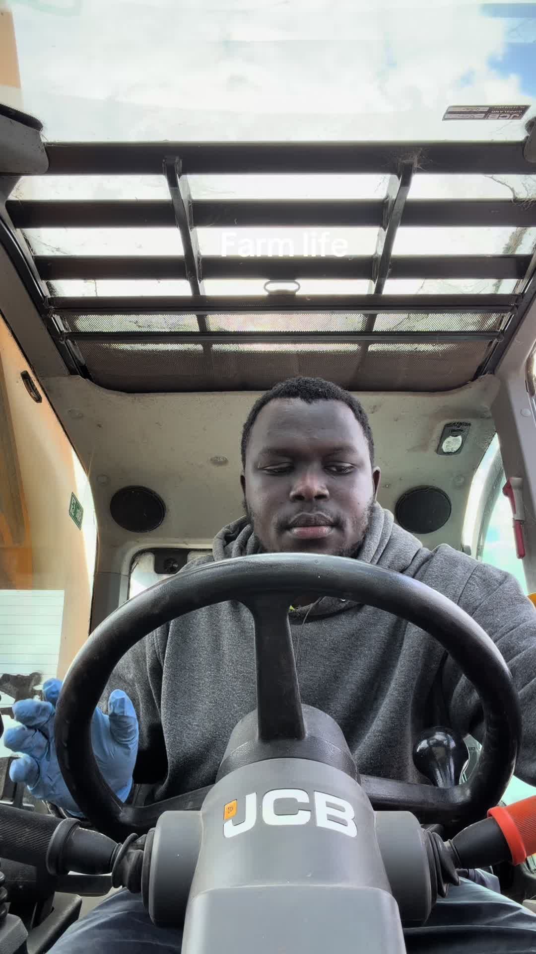 @Mc Donn 🇰🇪 🦘