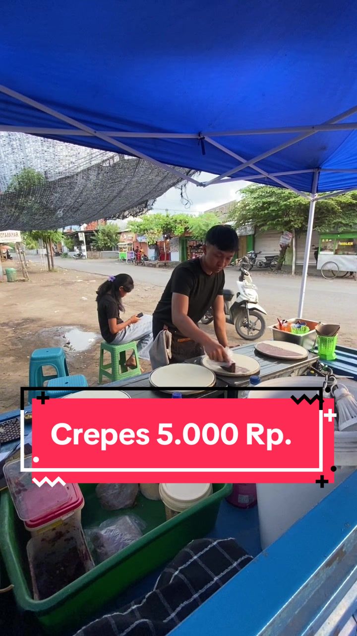 @Creepy Crepes Krispy