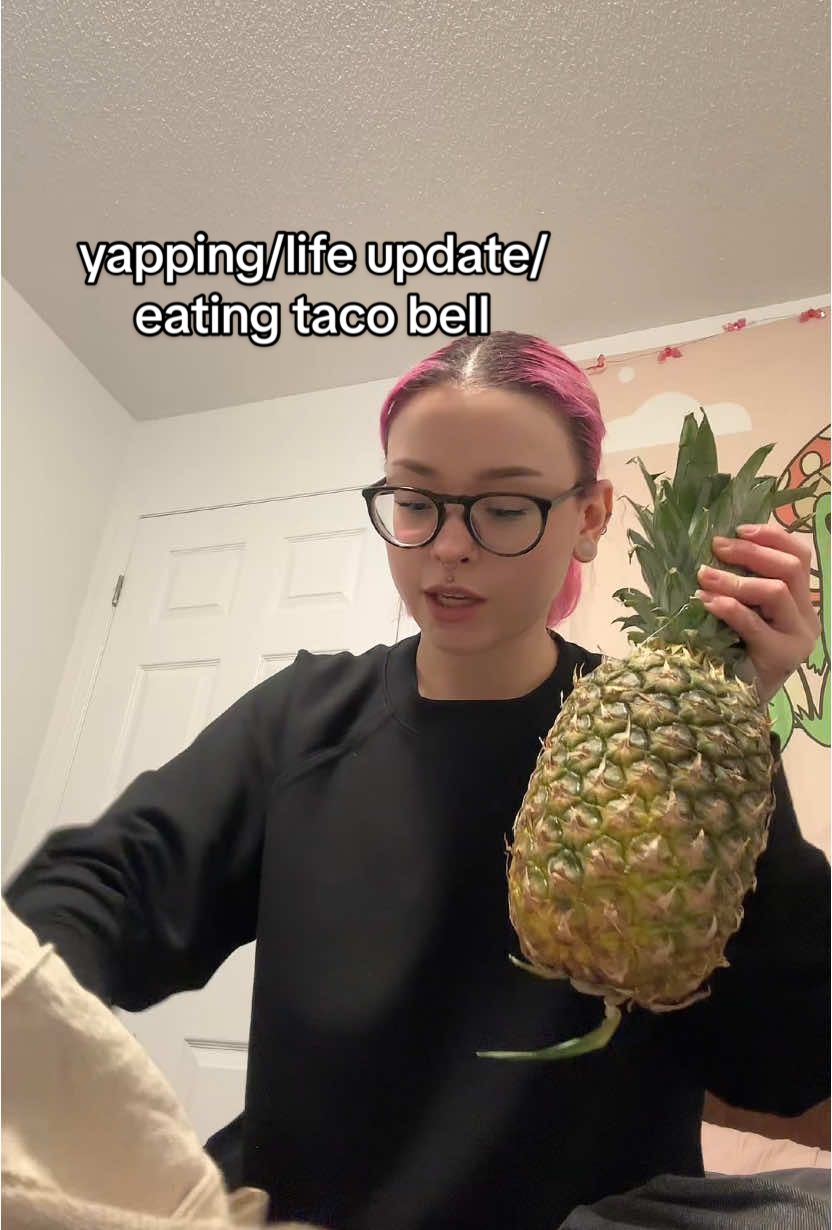 @laur.irl