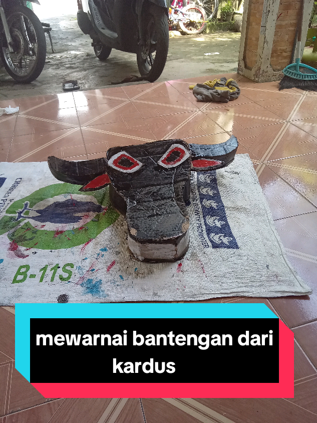 @E.S.B