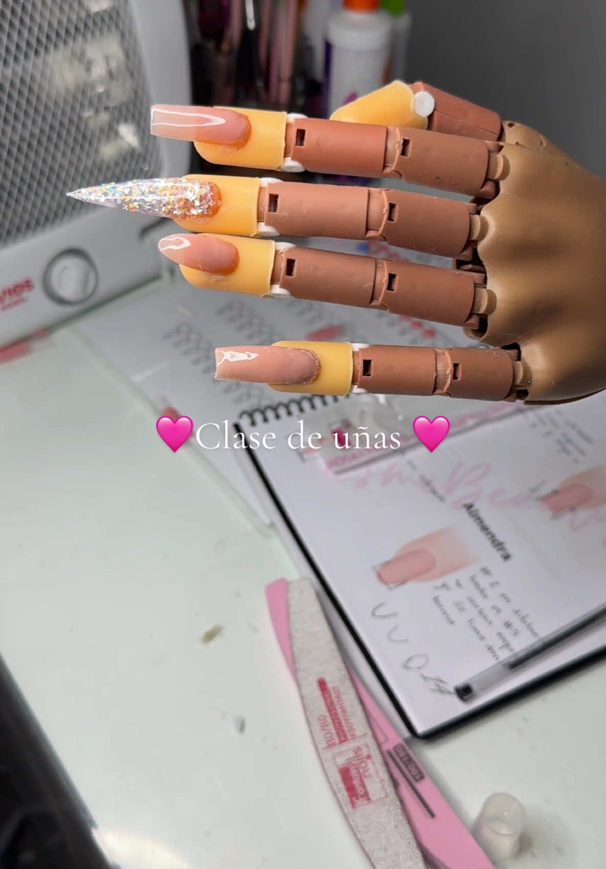 @اسمي بيوتين