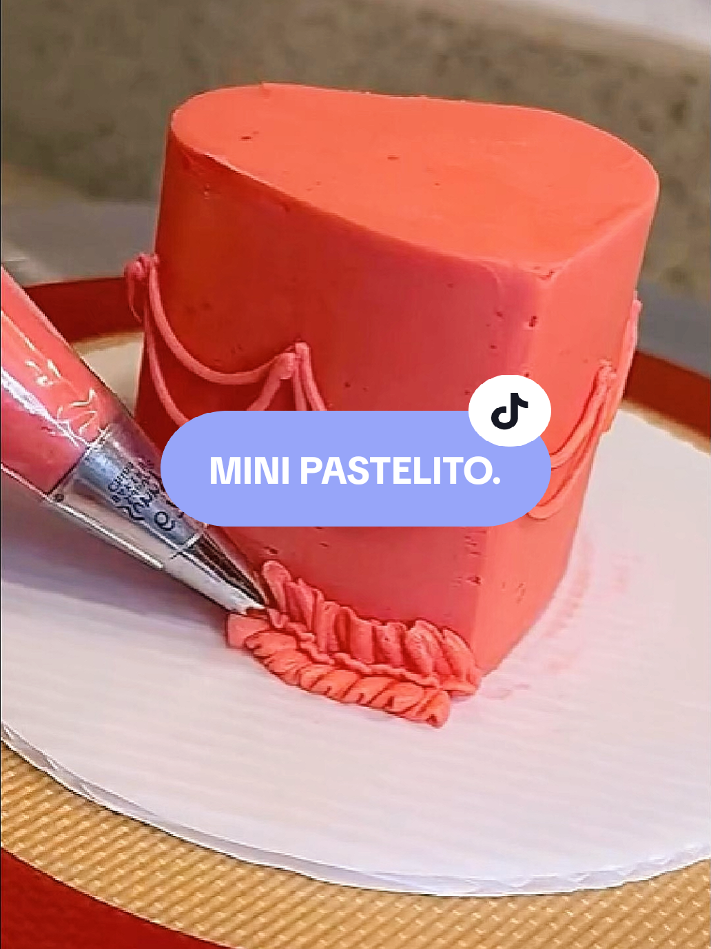 @familarepostera