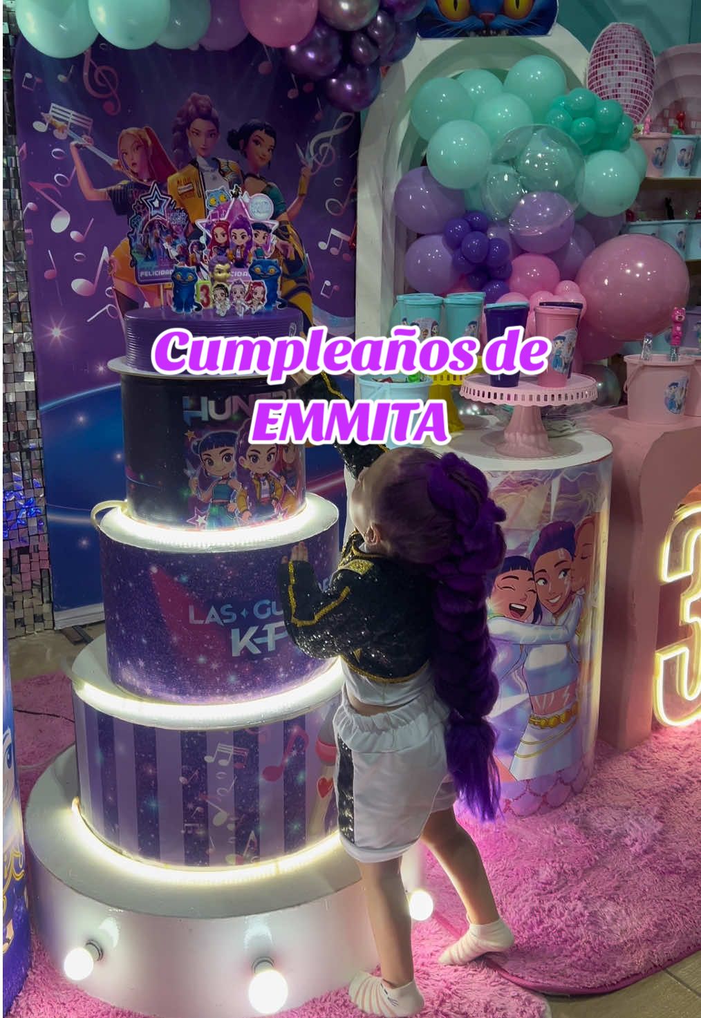 @Mafer