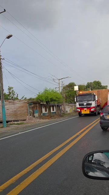 @Viviana Rincon R