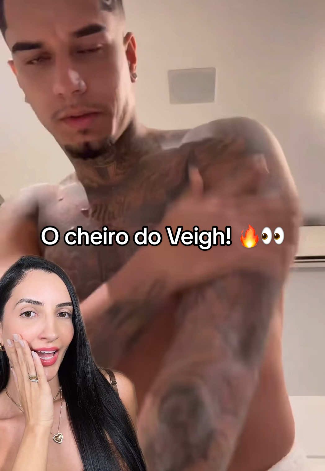 @J&uacute;lia Ferolla