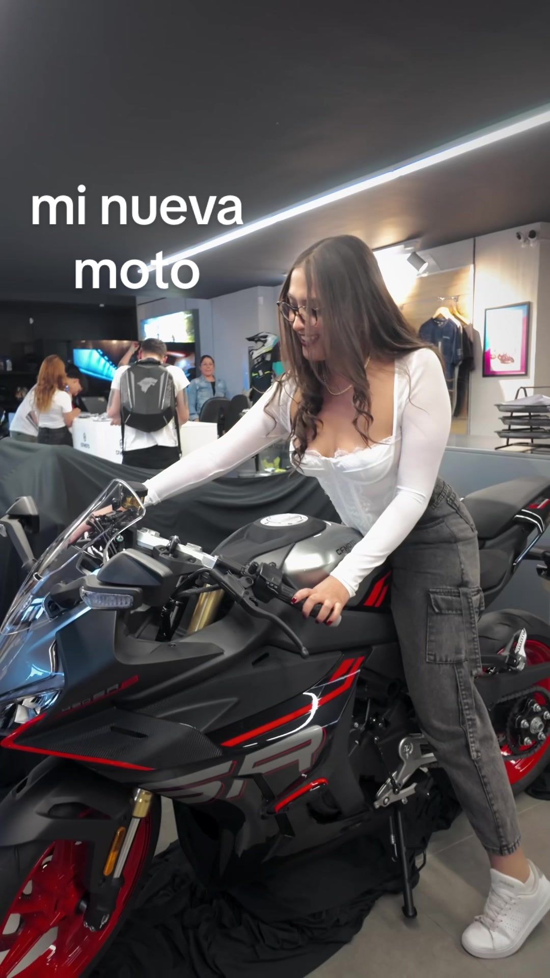 @Laura López❤️🔥🏍️