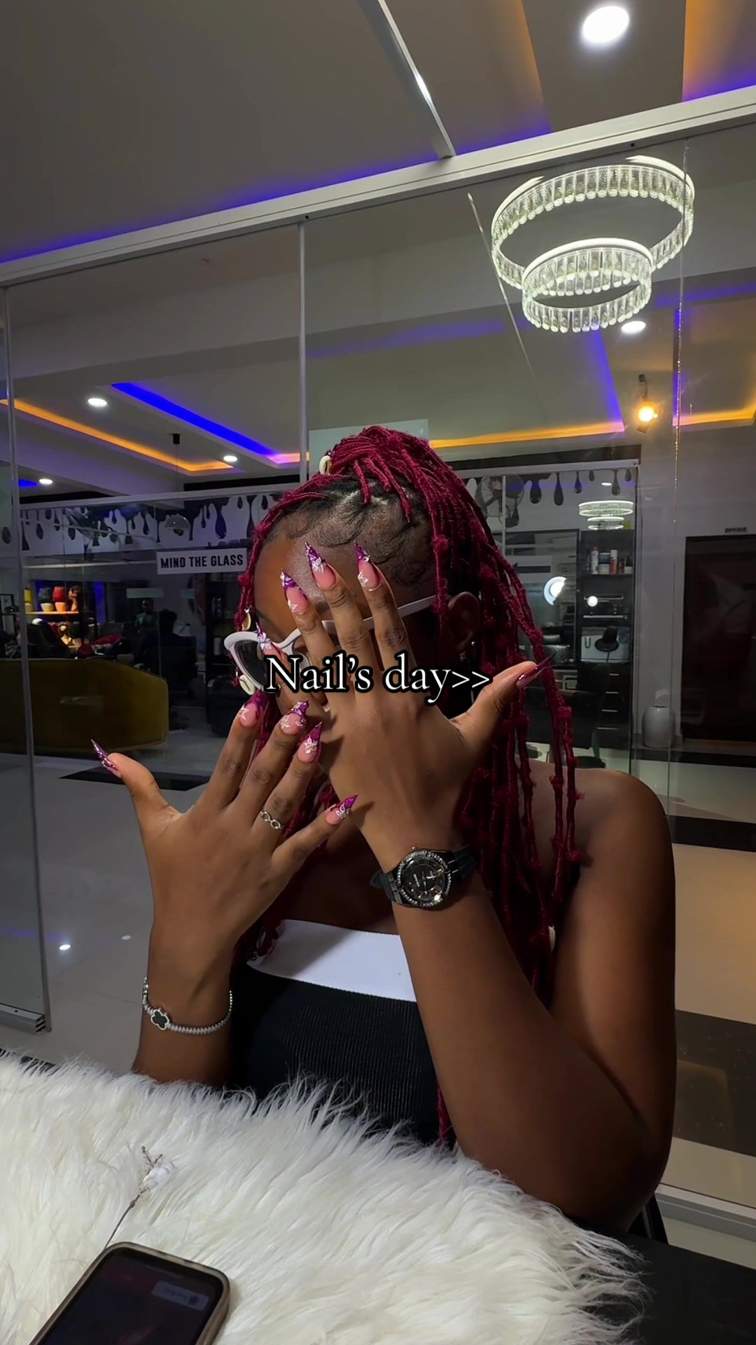 @glitznails__
