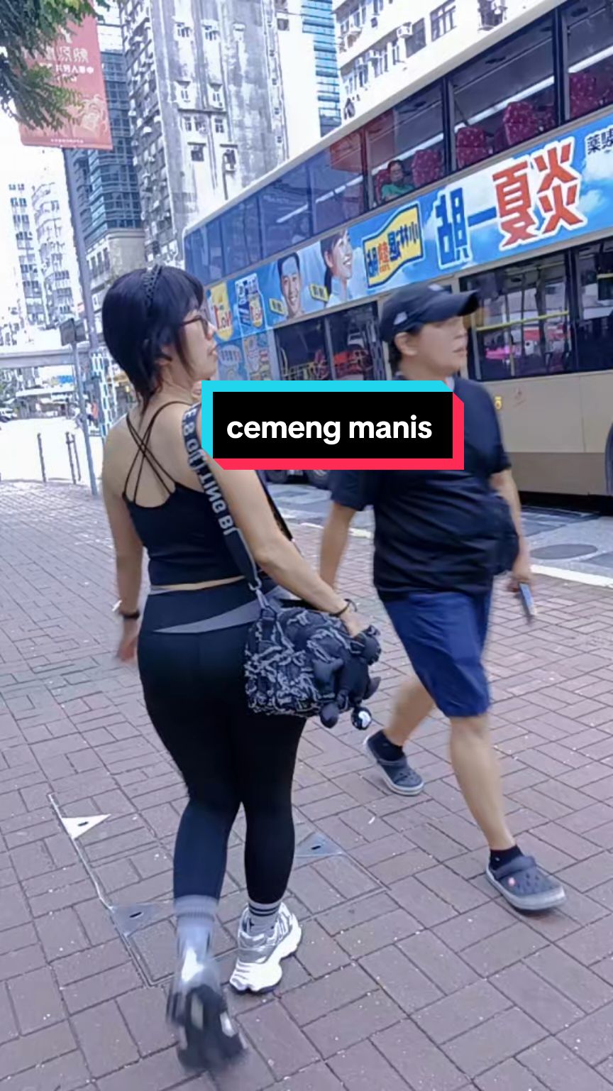 @🇭🇰Menthol_Legi _Ngapak🇸🇬