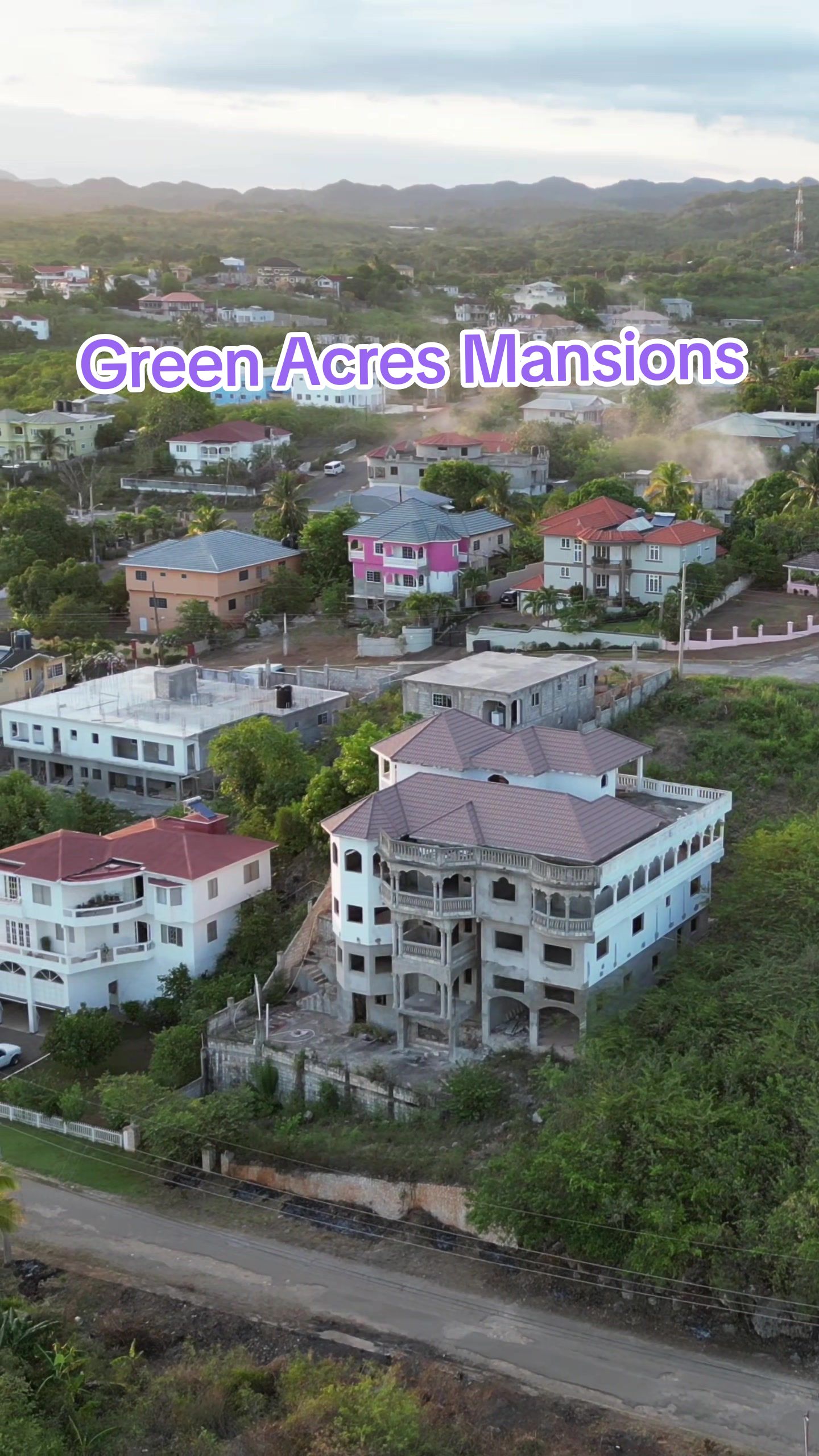 @REAL ESTATES AND ESCAPADEZ