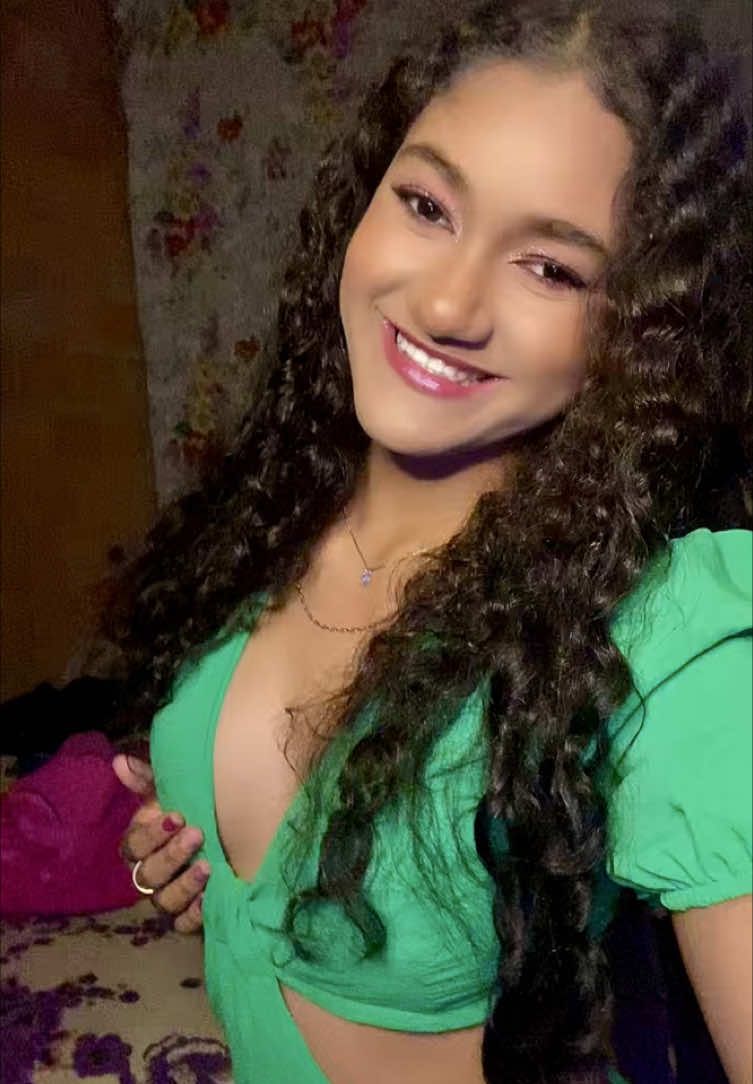 @Gaby๐