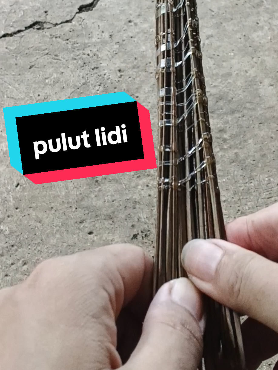 @PJr. EXPLORE