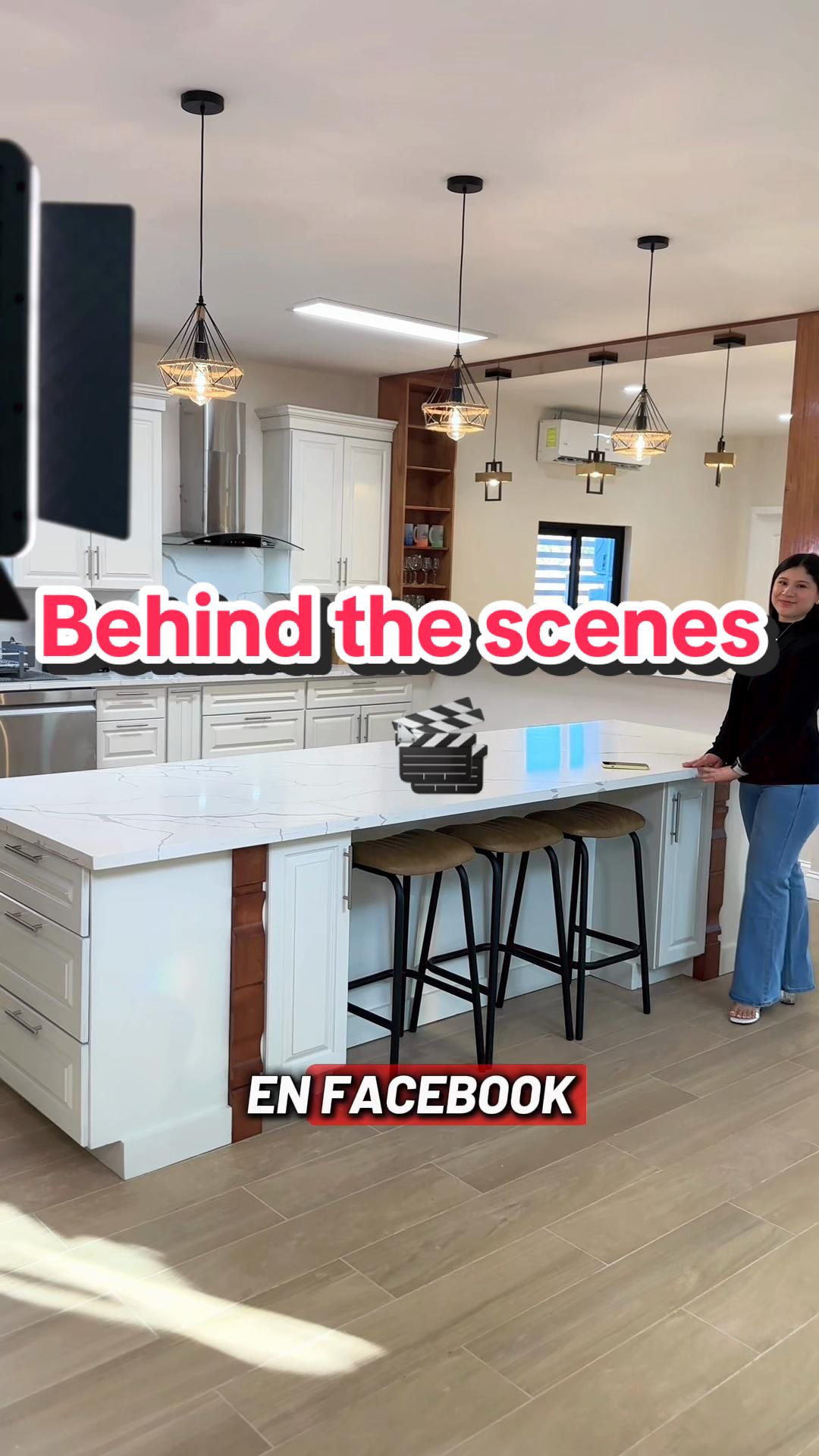 @Luxury&ensp;Kitchens
