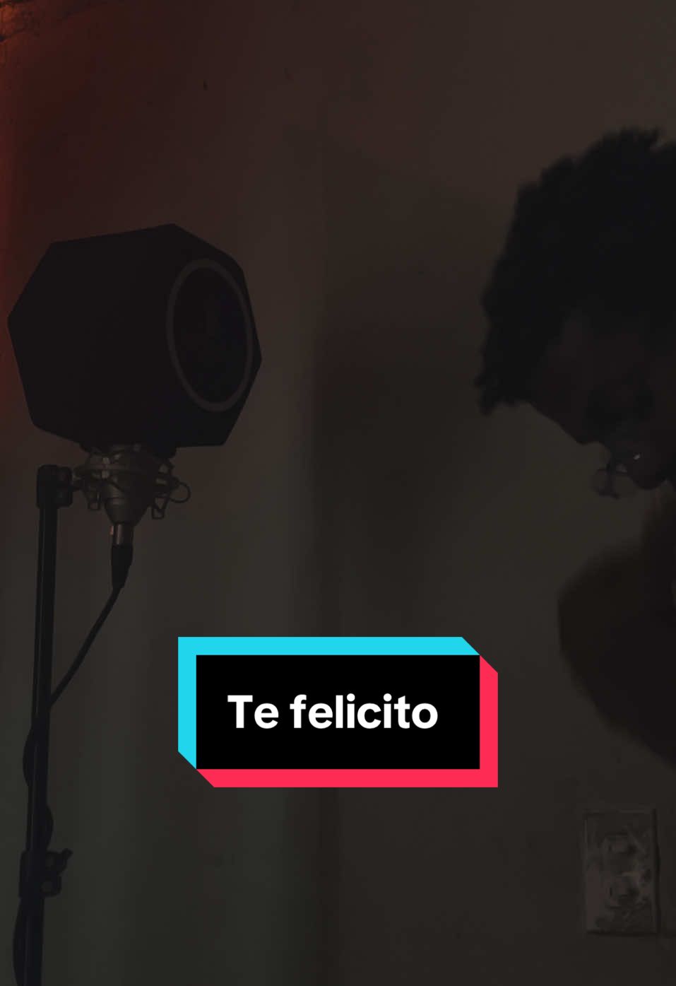 @mvnchv
