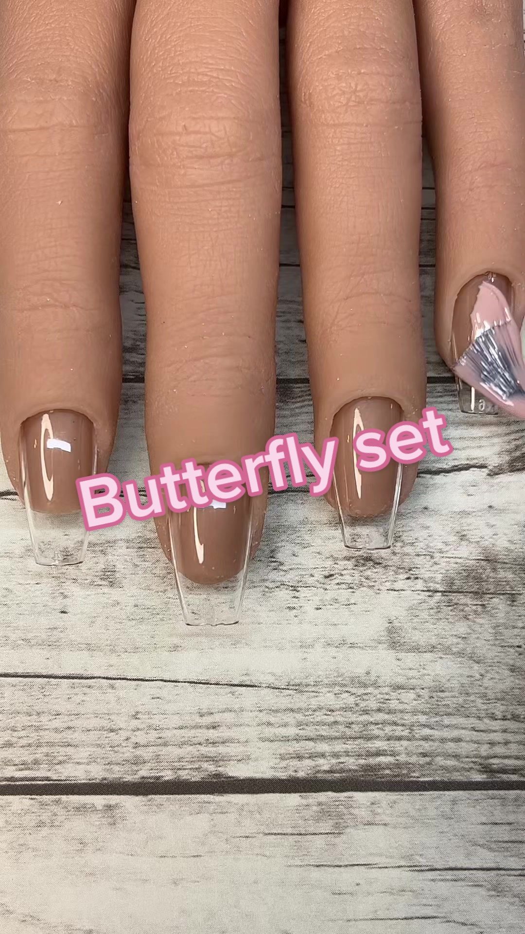 @dragonflynailstudio