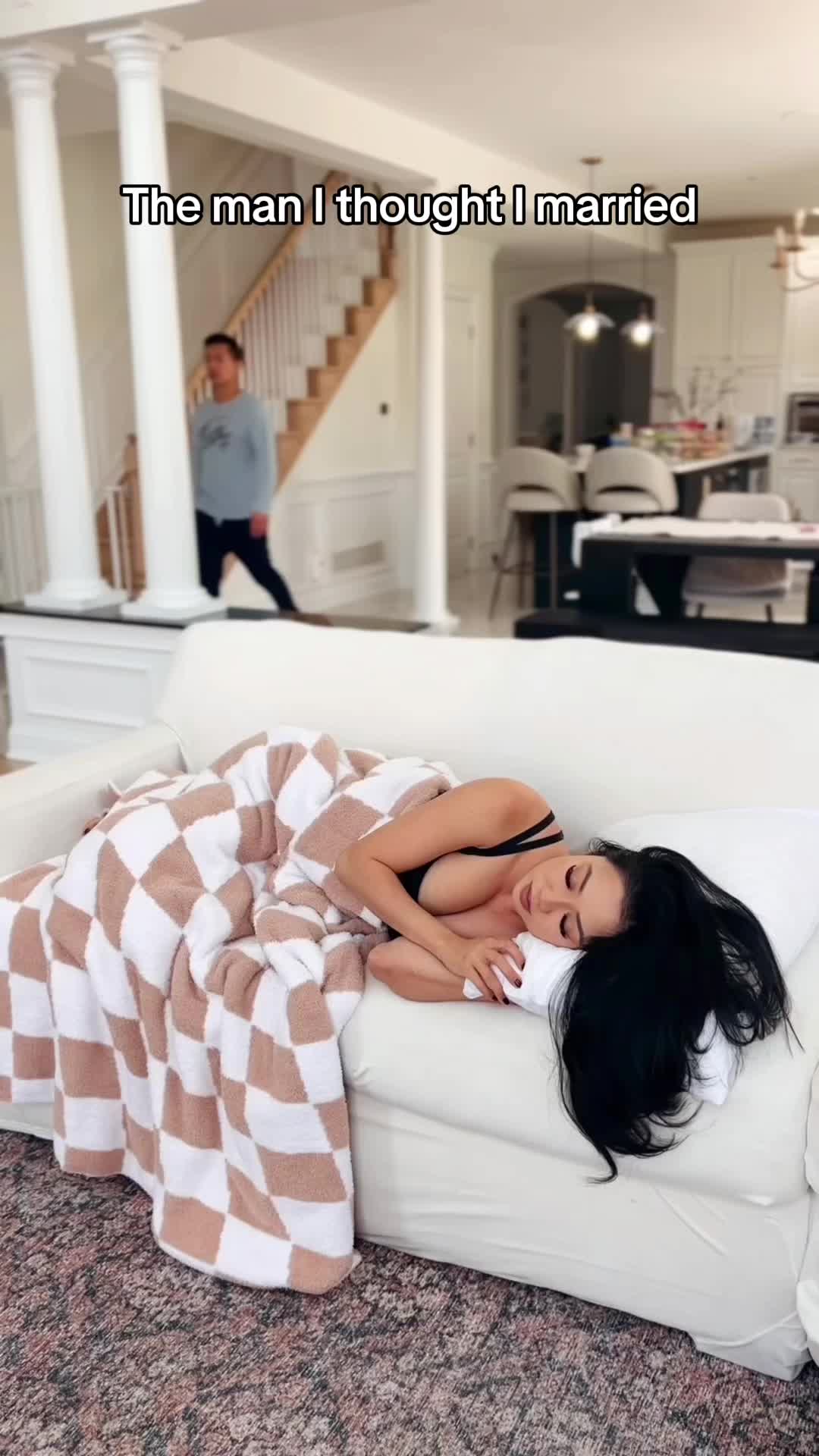 Love a fairytale 💫📖, but reality hits Annabelle (@ann.le.do)