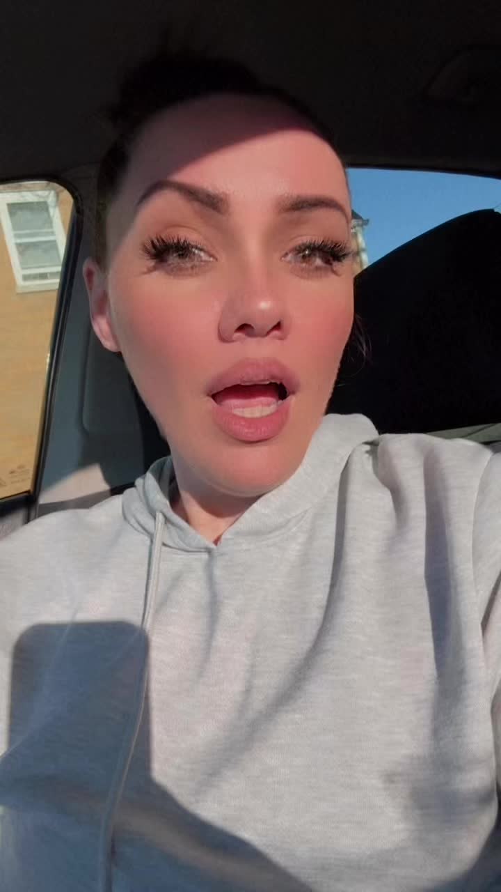 @Bella Vandala