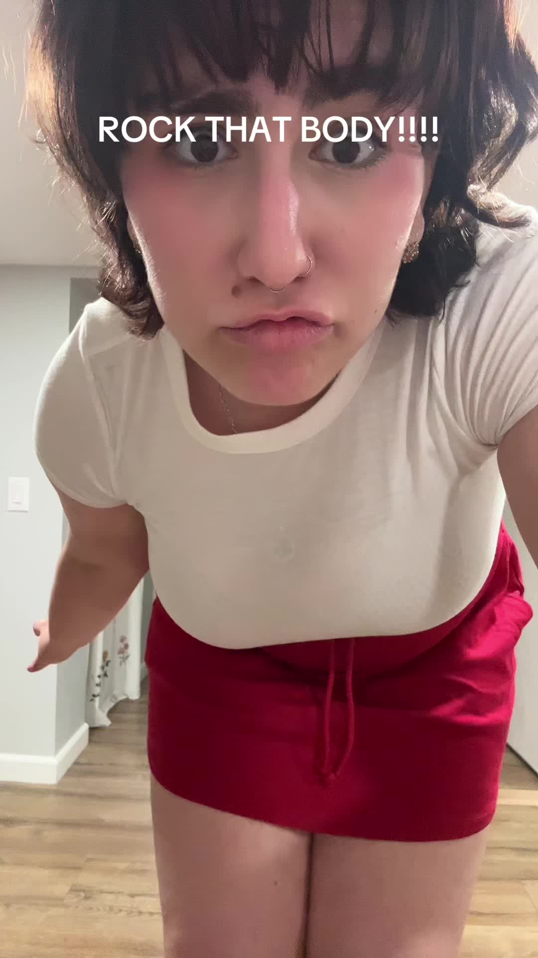 @chloe