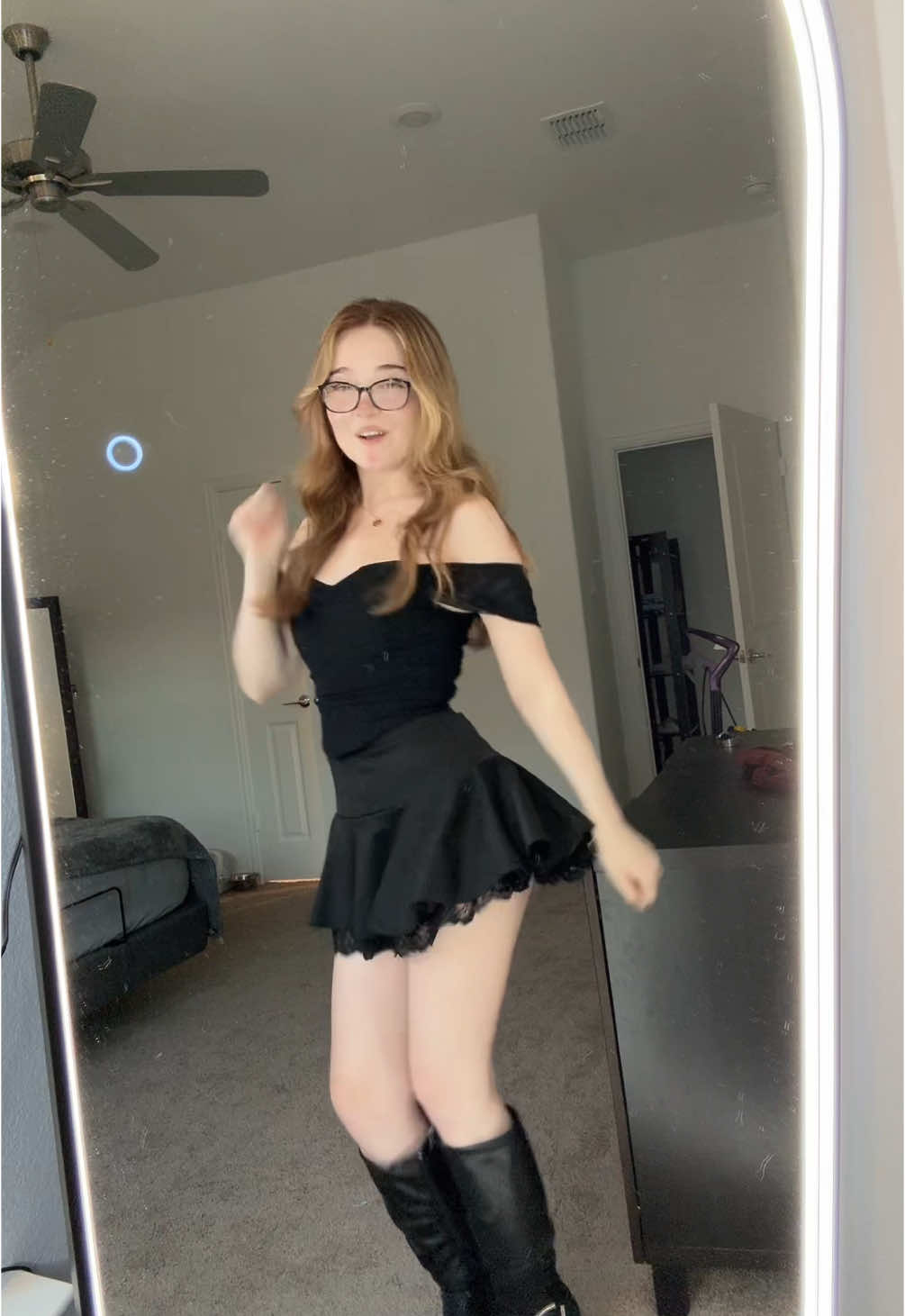 @Lyssaurora