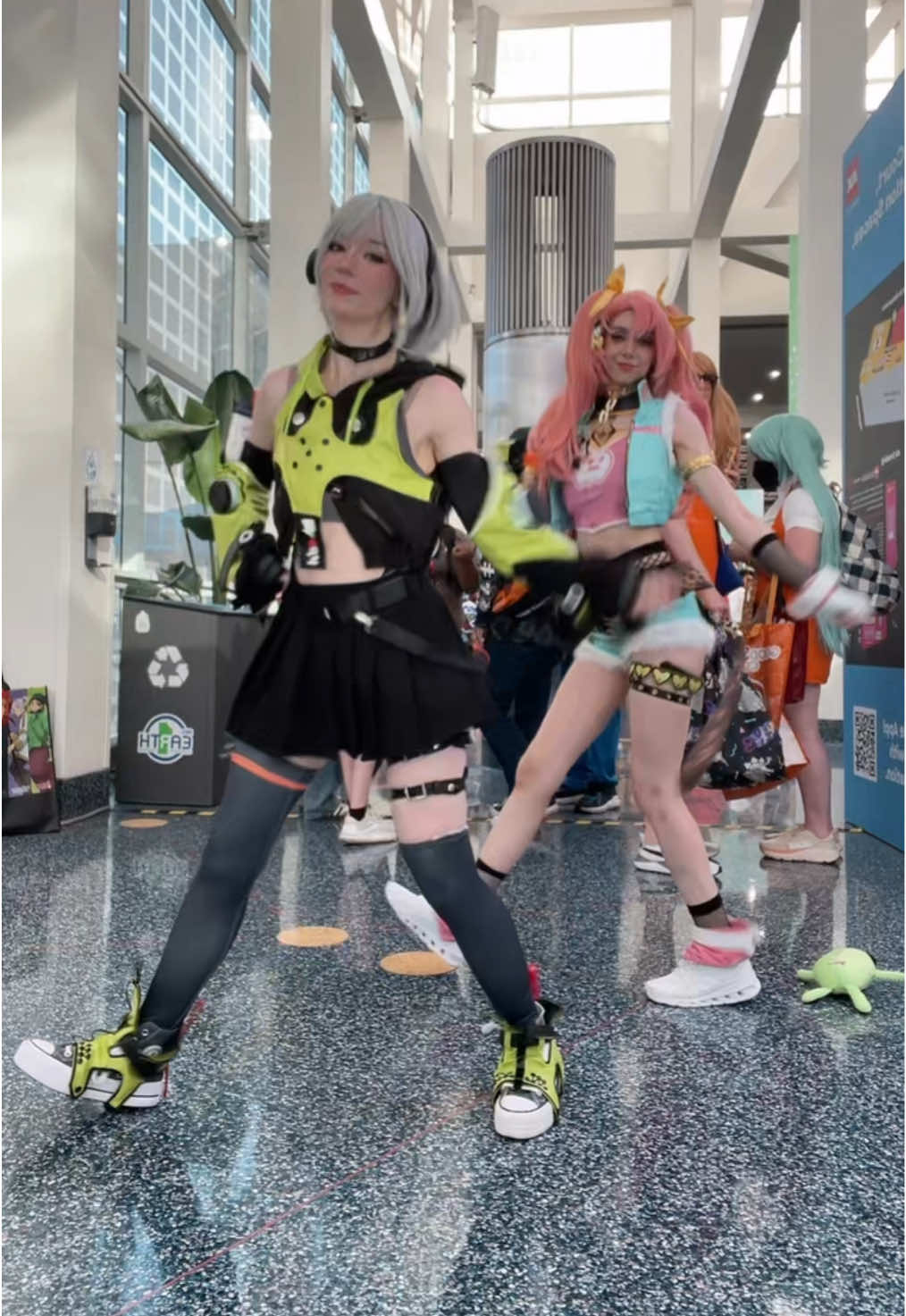 Celebi (@celebi.cos) - Urlebird