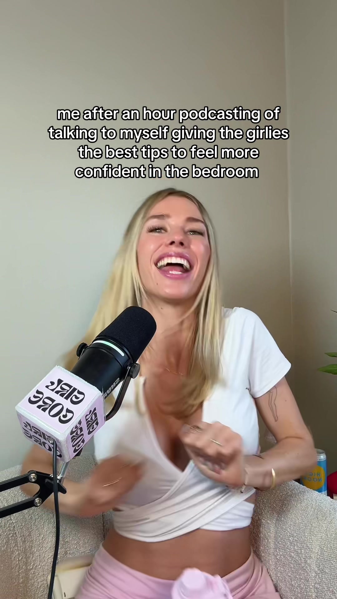 Halli Smith (@halli.smith) - Urlebird