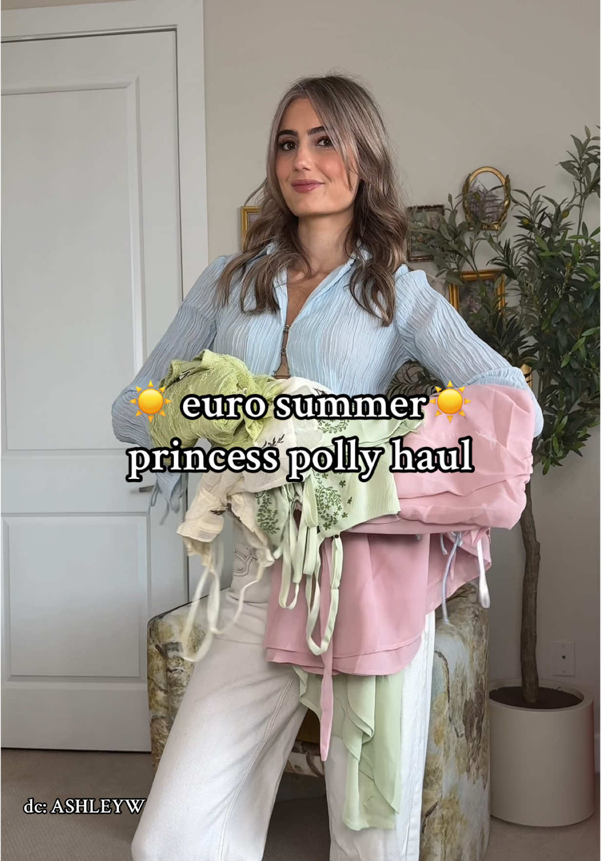 #inkedsophiie Sophie 🤠 (@inked.sophie)