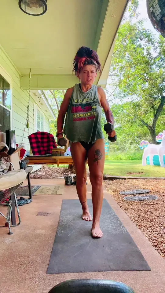 RedneckBaddie ( redneckbaddie4u) Urlebird