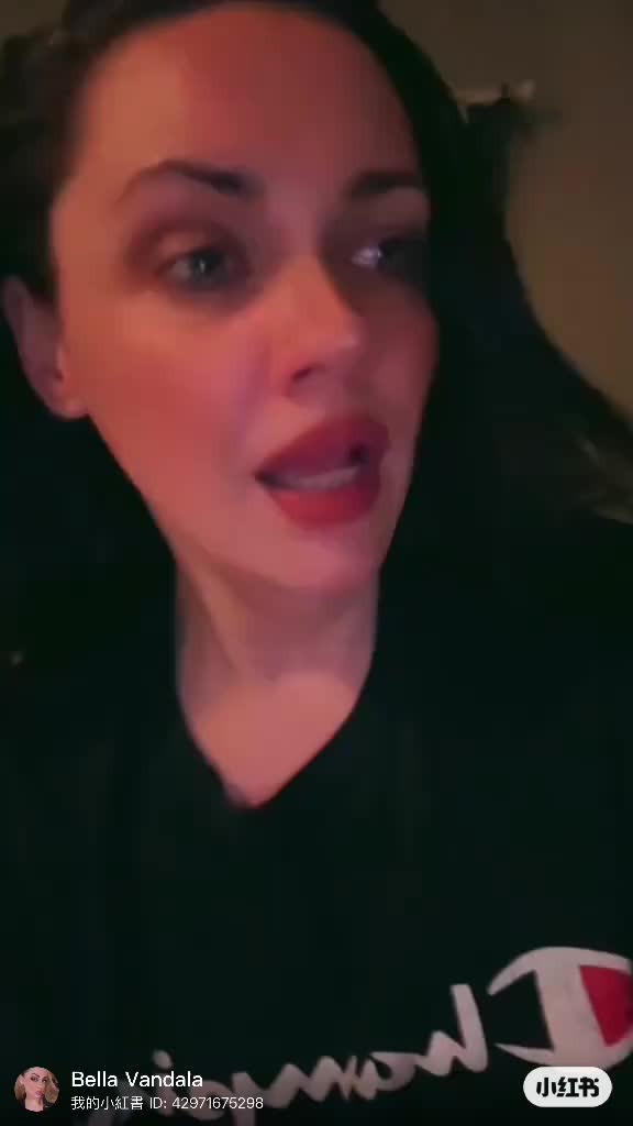 @Bella Vandala