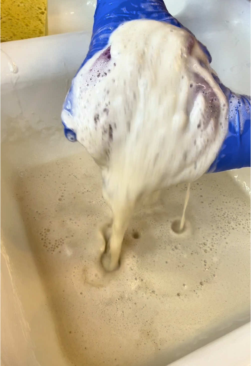@CleaninwithAsh