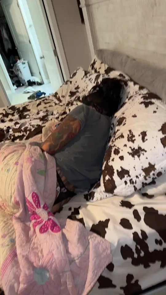 Don’t you ever turn your back on me | Kelley&Fletch (@kelleyandfletch2)