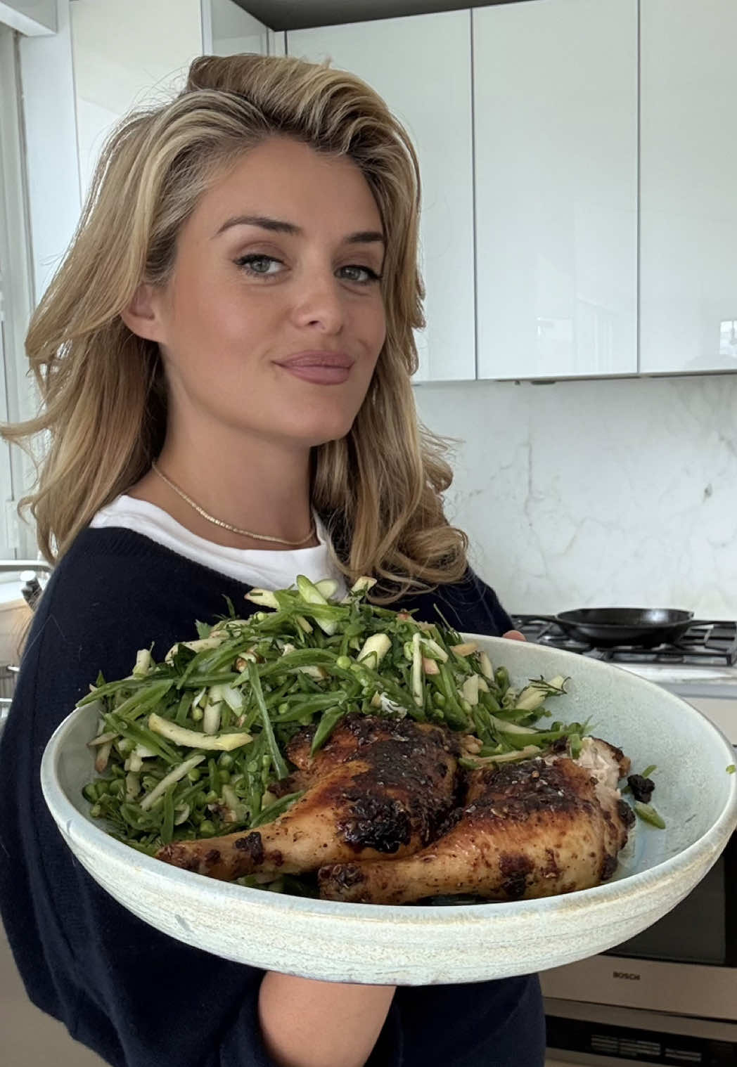 @daphneoz