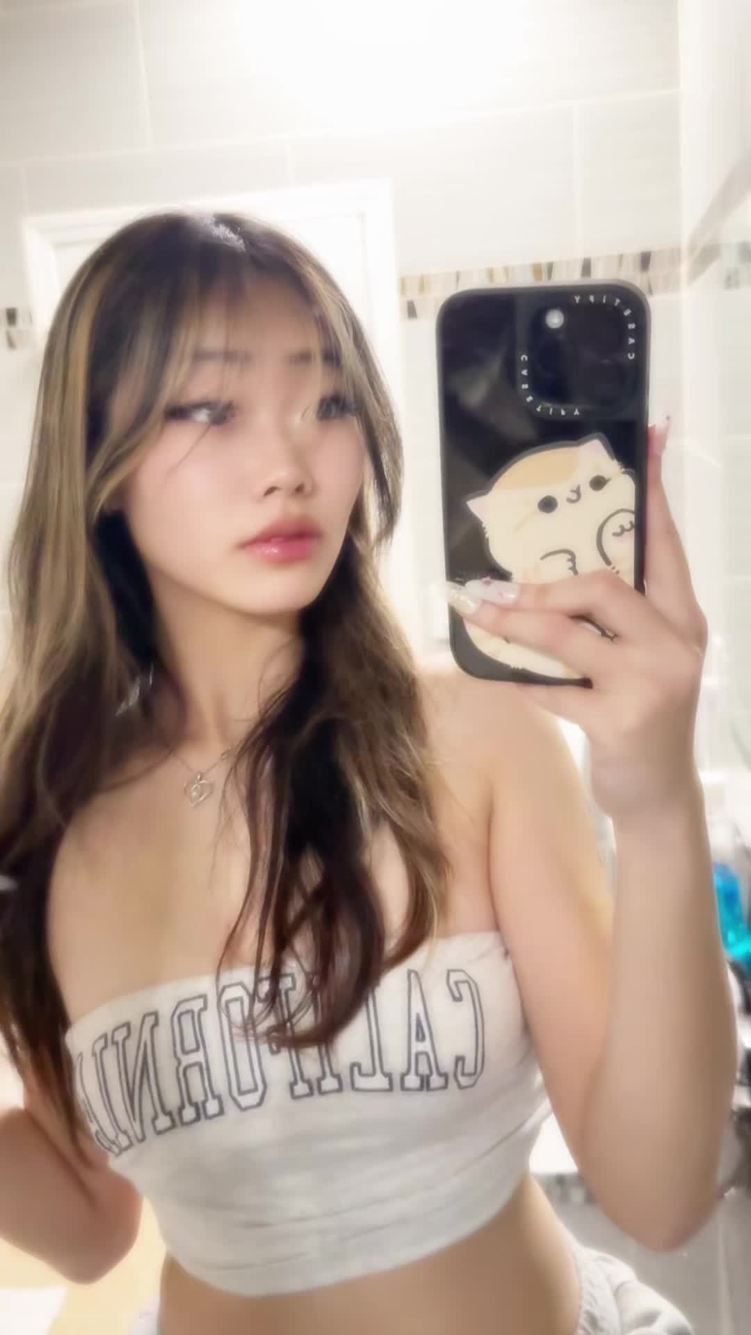 @lyn <3