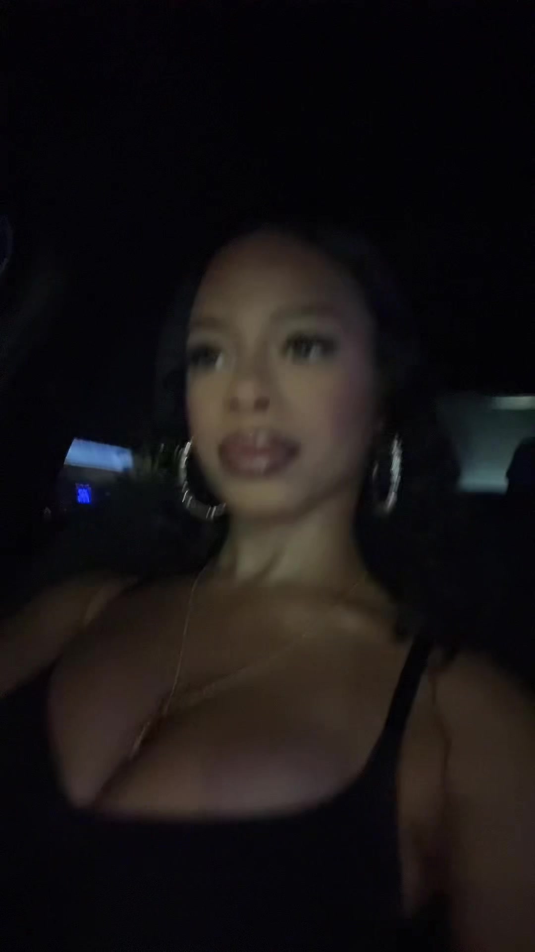 @Aniya🎀