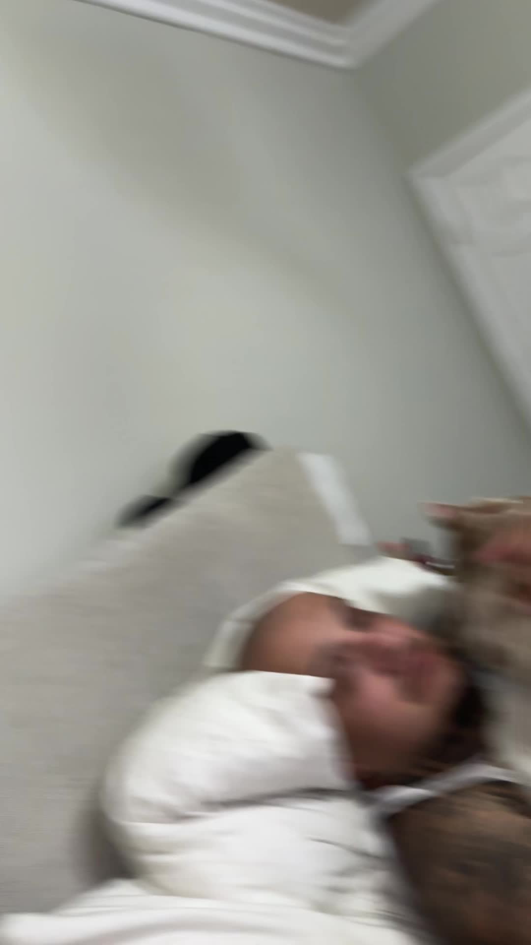 @Izzyandlooney