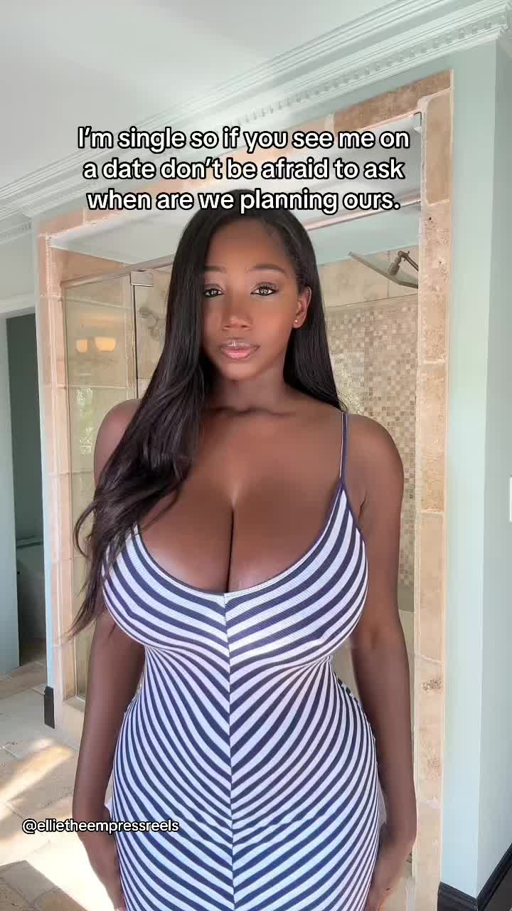 @EllieTheEmpress