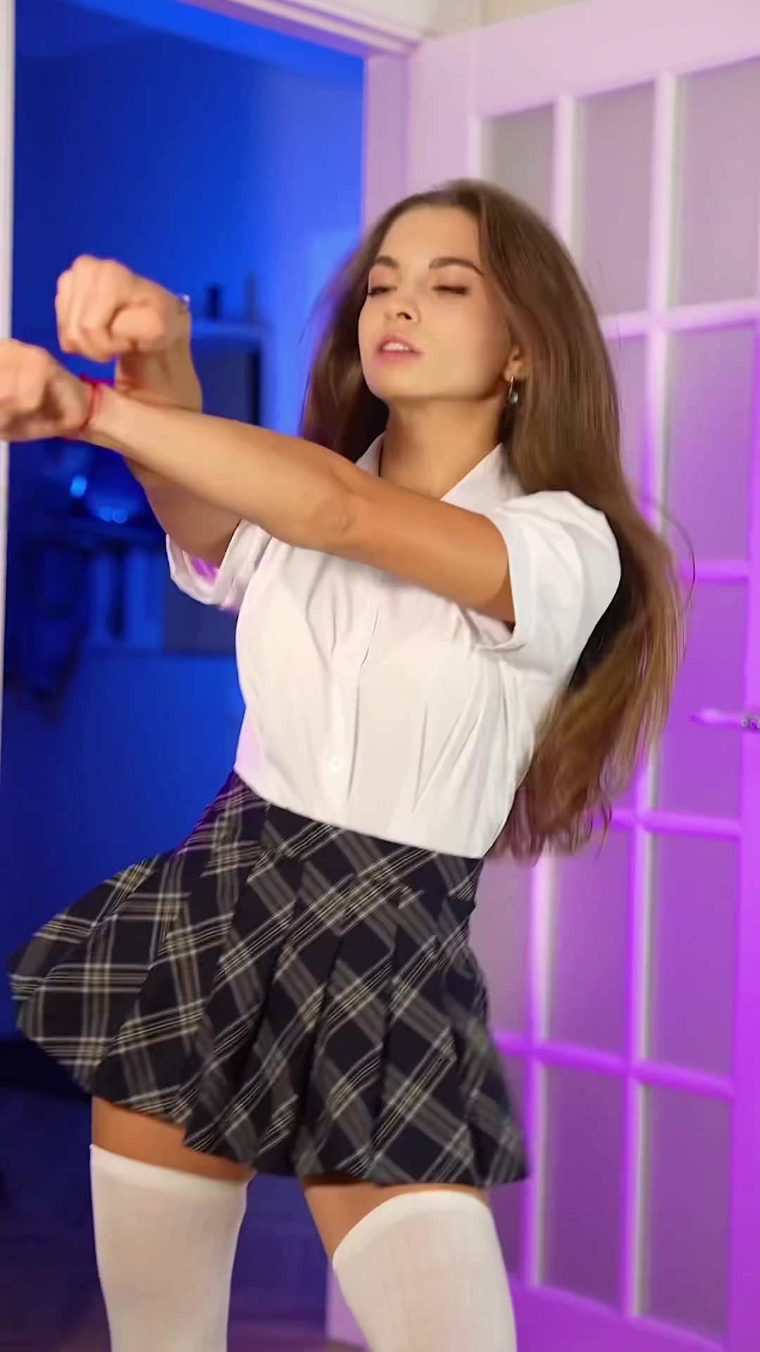 lera.berry (@lera.berry) - Urlebird