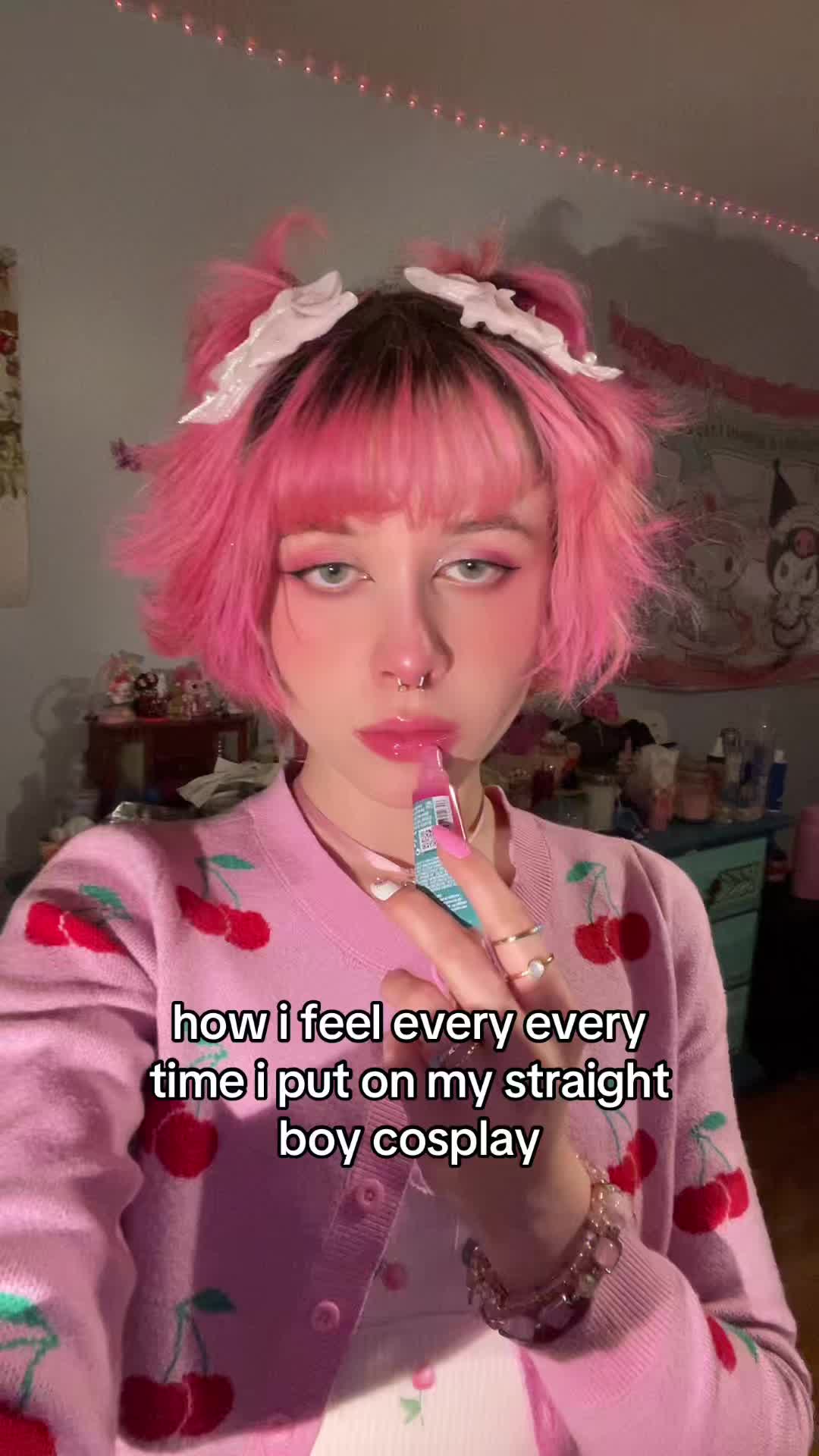 Kai ♡ (@strawbabyboy) - Urlebird