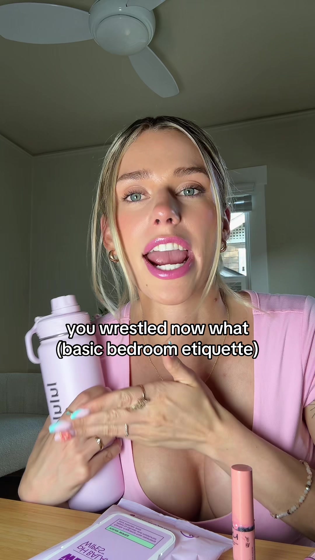 Halli Smith (@halli.smith) - Urlebird