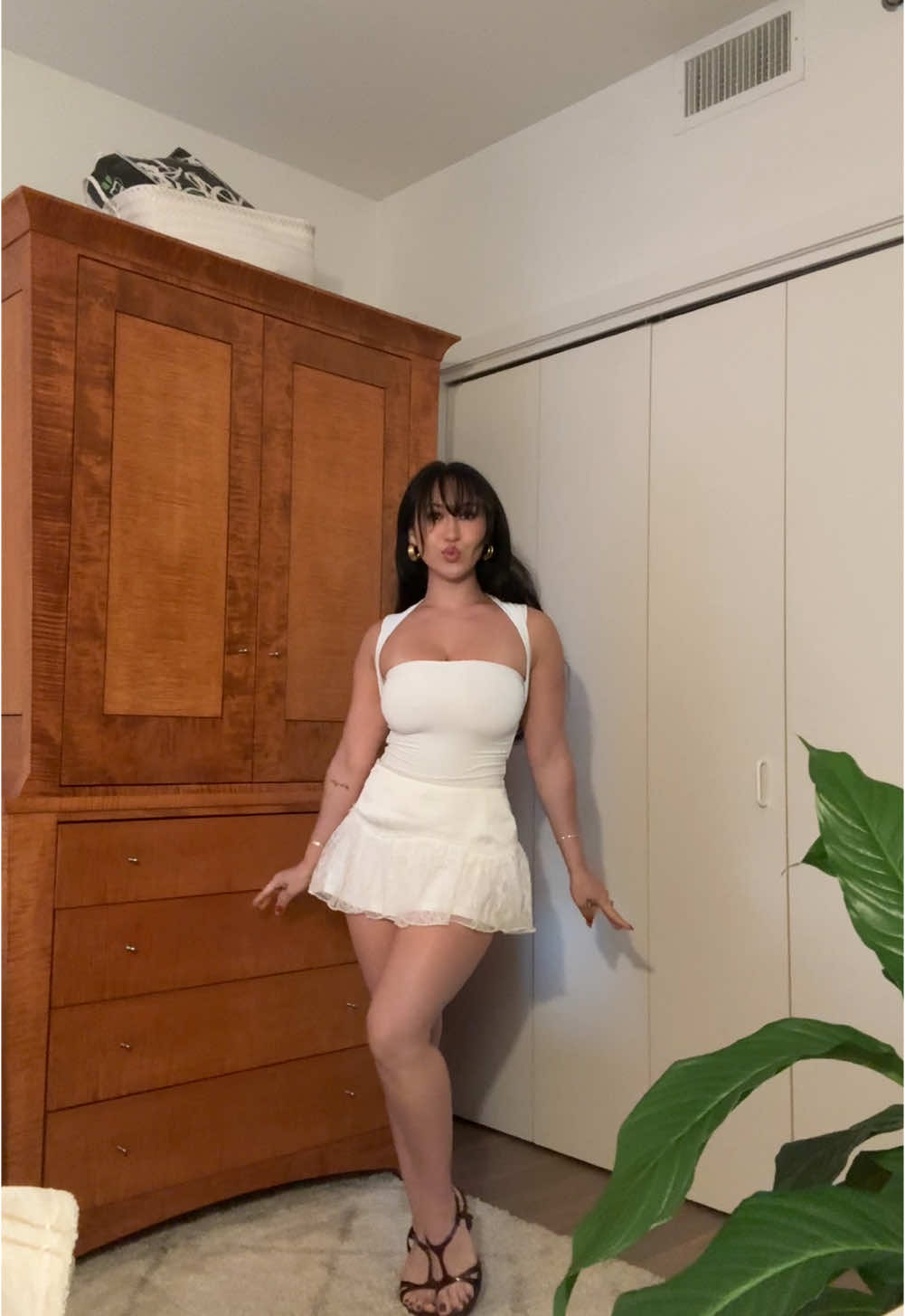 Sabrina Sablosky ( sabrinasablosky) Urlebird