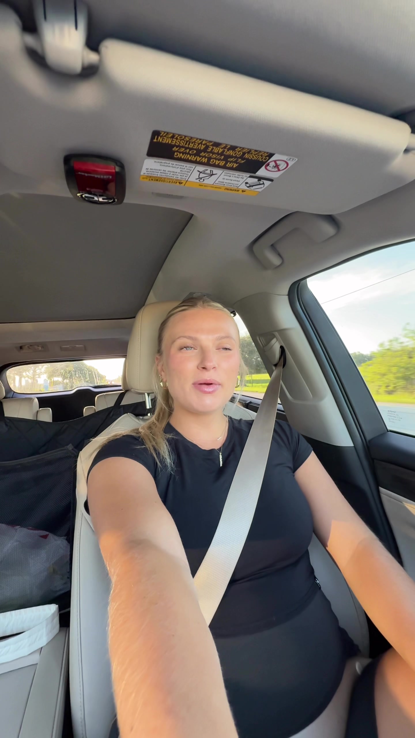 cayla (@caylavanderbaan) - Urlebird