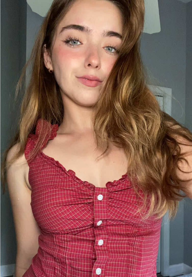 エプロン脱げなかった👍🏻#02 #JD #fyp #ダイエット #コスプレ | 現役女子大生のなぎさ🍀 (@nagi_nagi_nagisa3)